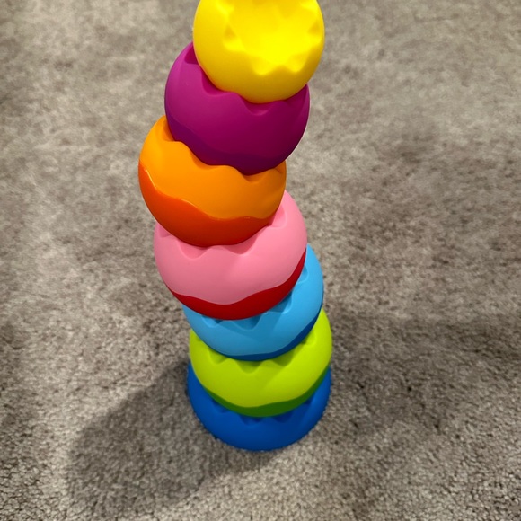 Stacking Toy - Picture 1 of 4